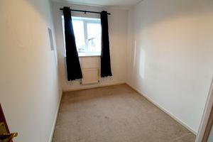 Bedroom- click for photo gallery